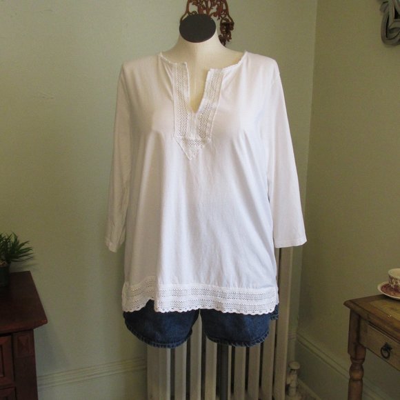 White Tunic Top - Picture 1 of 4